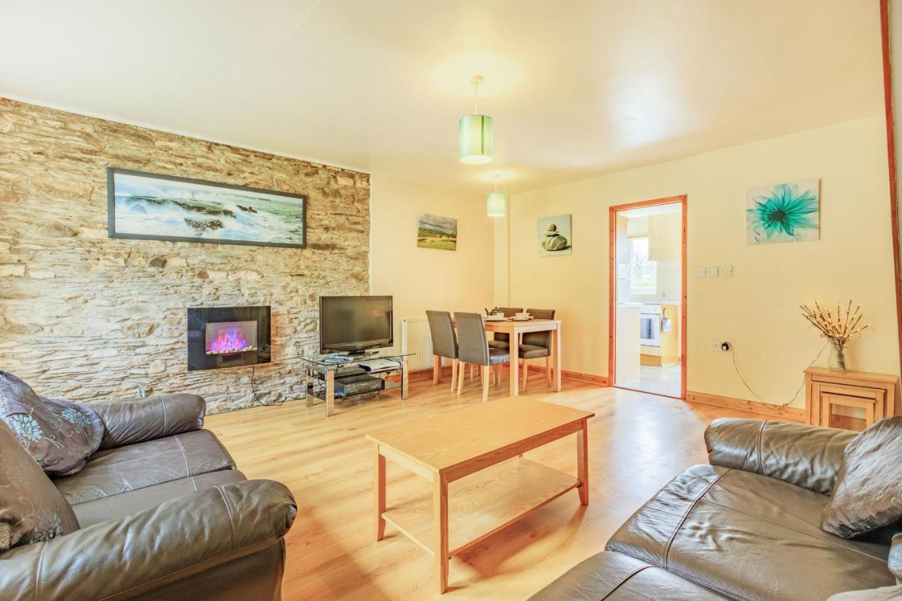 אילפרקומב Stable Cottage מראה חיצוני תמונה