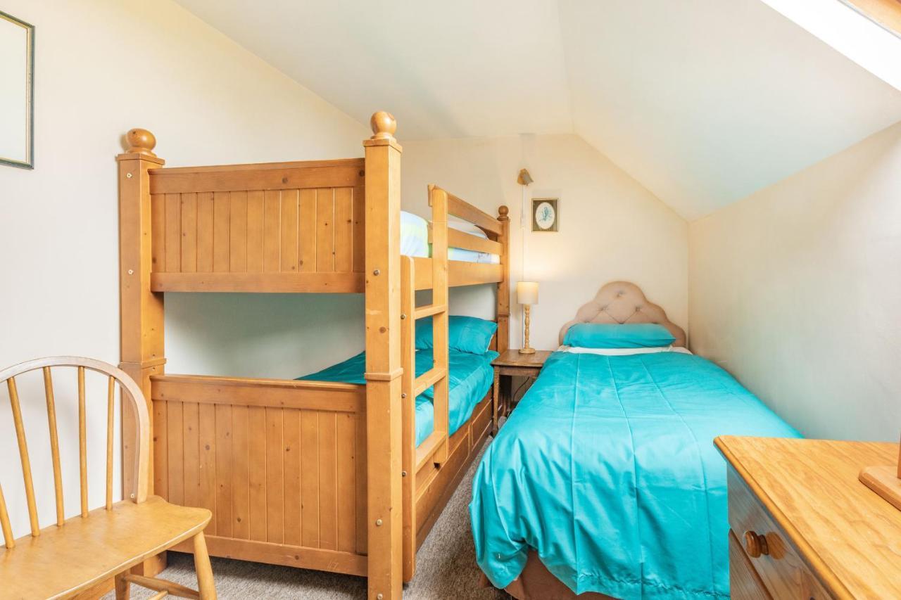 אילפרקומב Stable Cottage מראה חיצוני תמונה